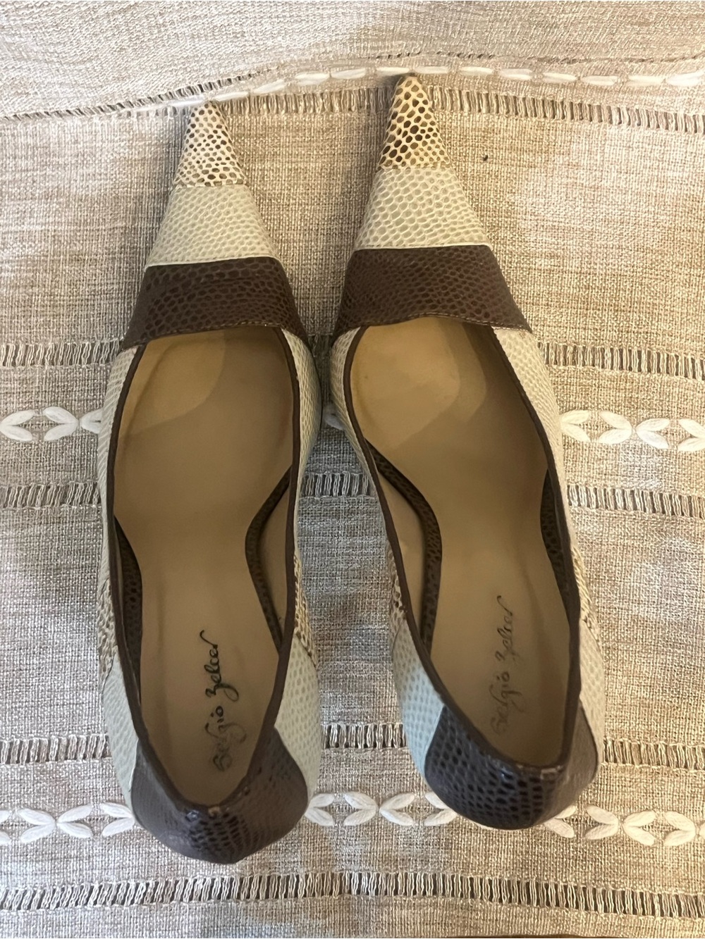 Sergio Zelcer Brown and Cream Pointed Toe Snakeskin Pumps - Picture 6 of 6